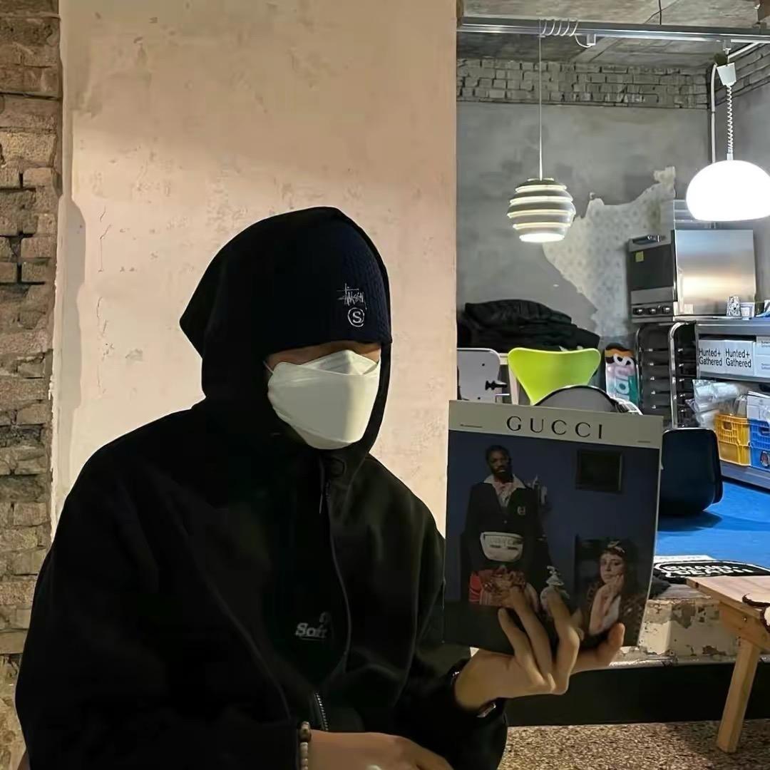 愛在逃