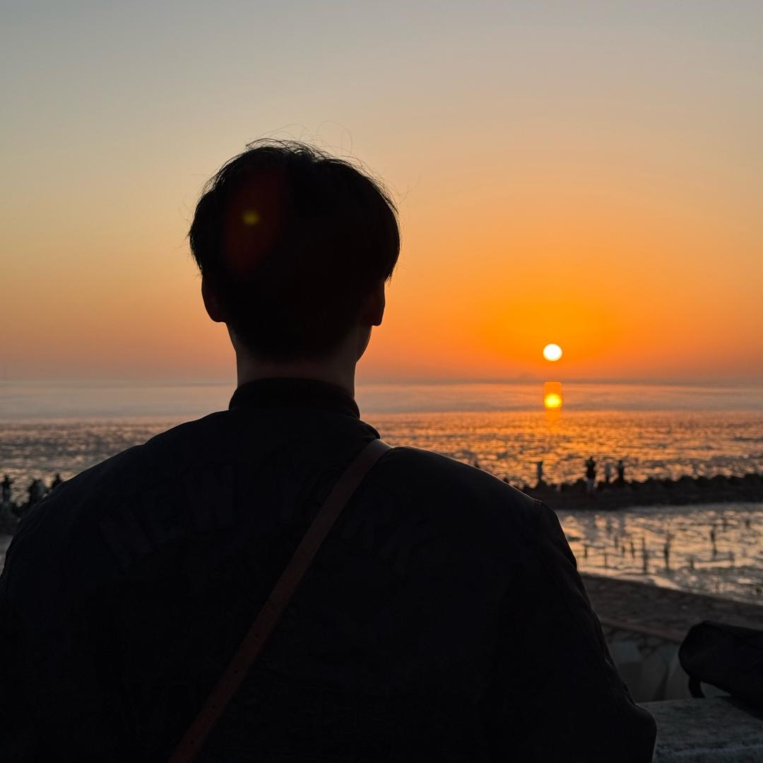 小吕爱喝冰美式