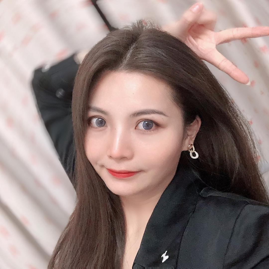 阿菜不爱吃菠菜。