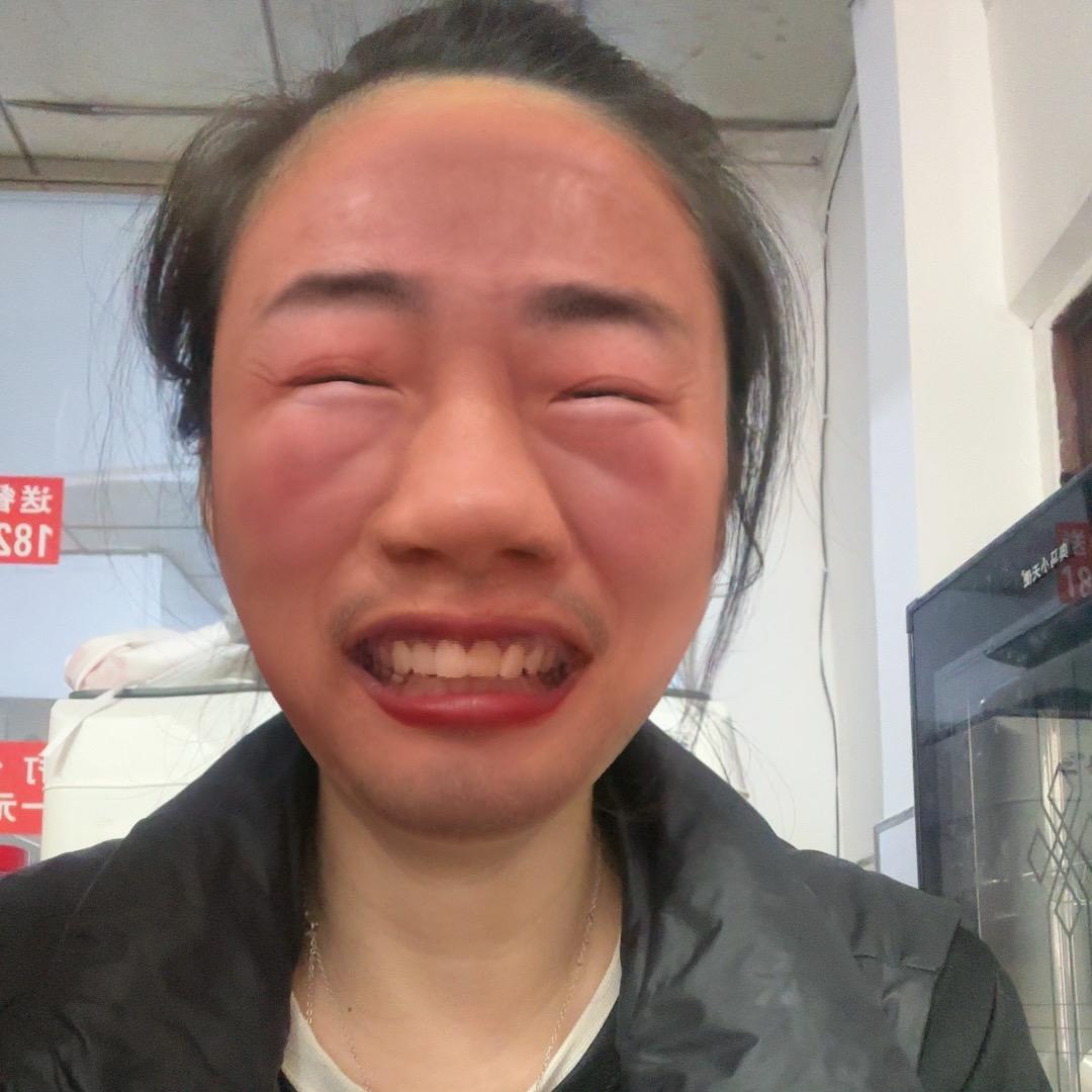 严记手工肥肠粉罗姐