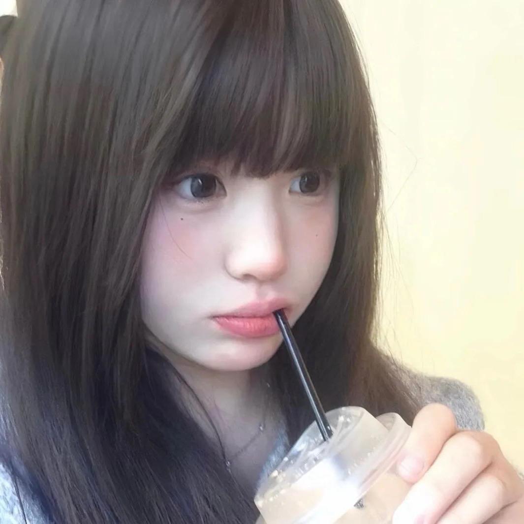 韻韻iiiy