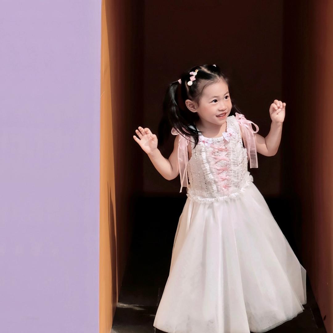 奶甜cc