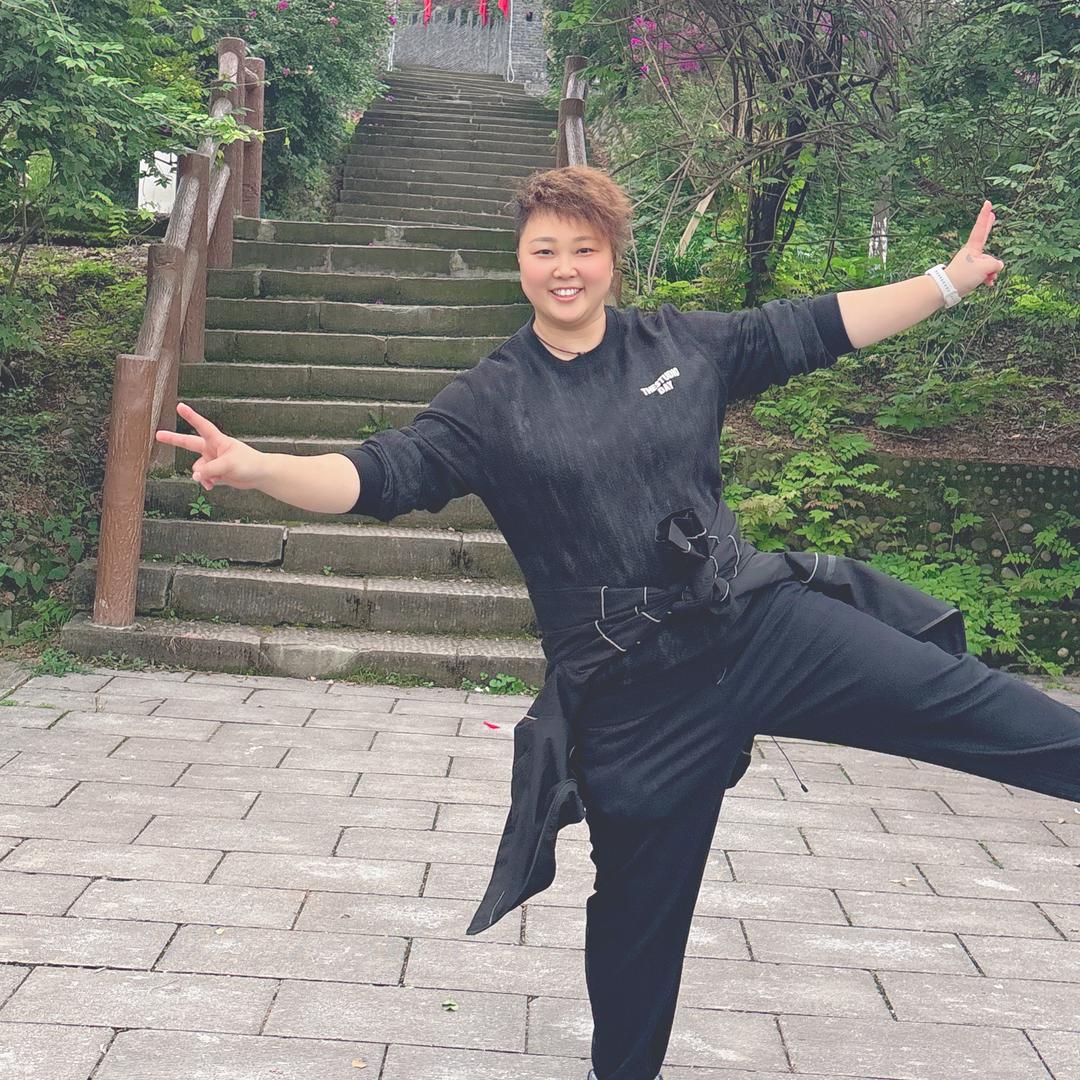 莪掵甴莪卜甴兲