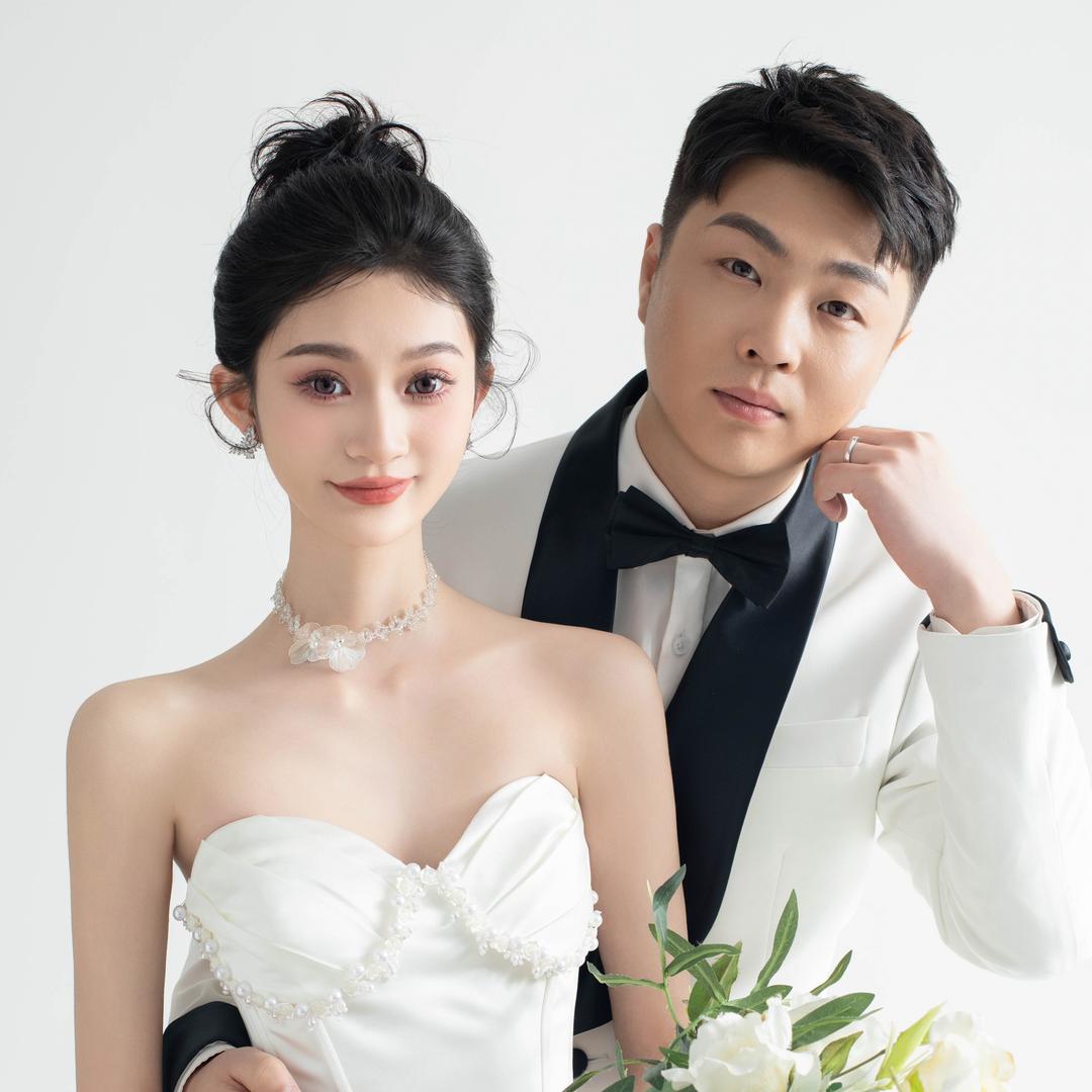 手里可以捧花吗