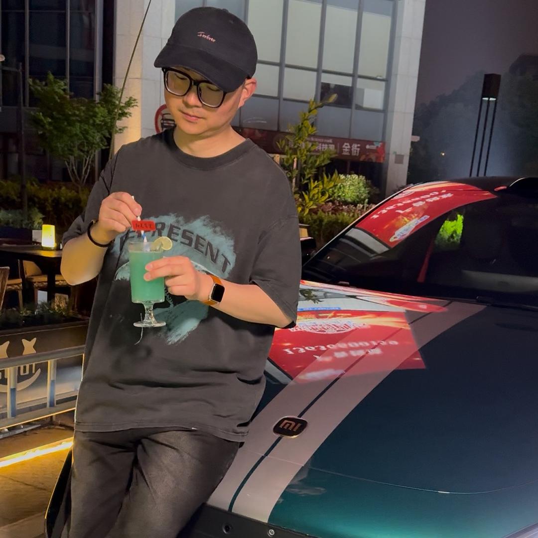 爱吃的白月初