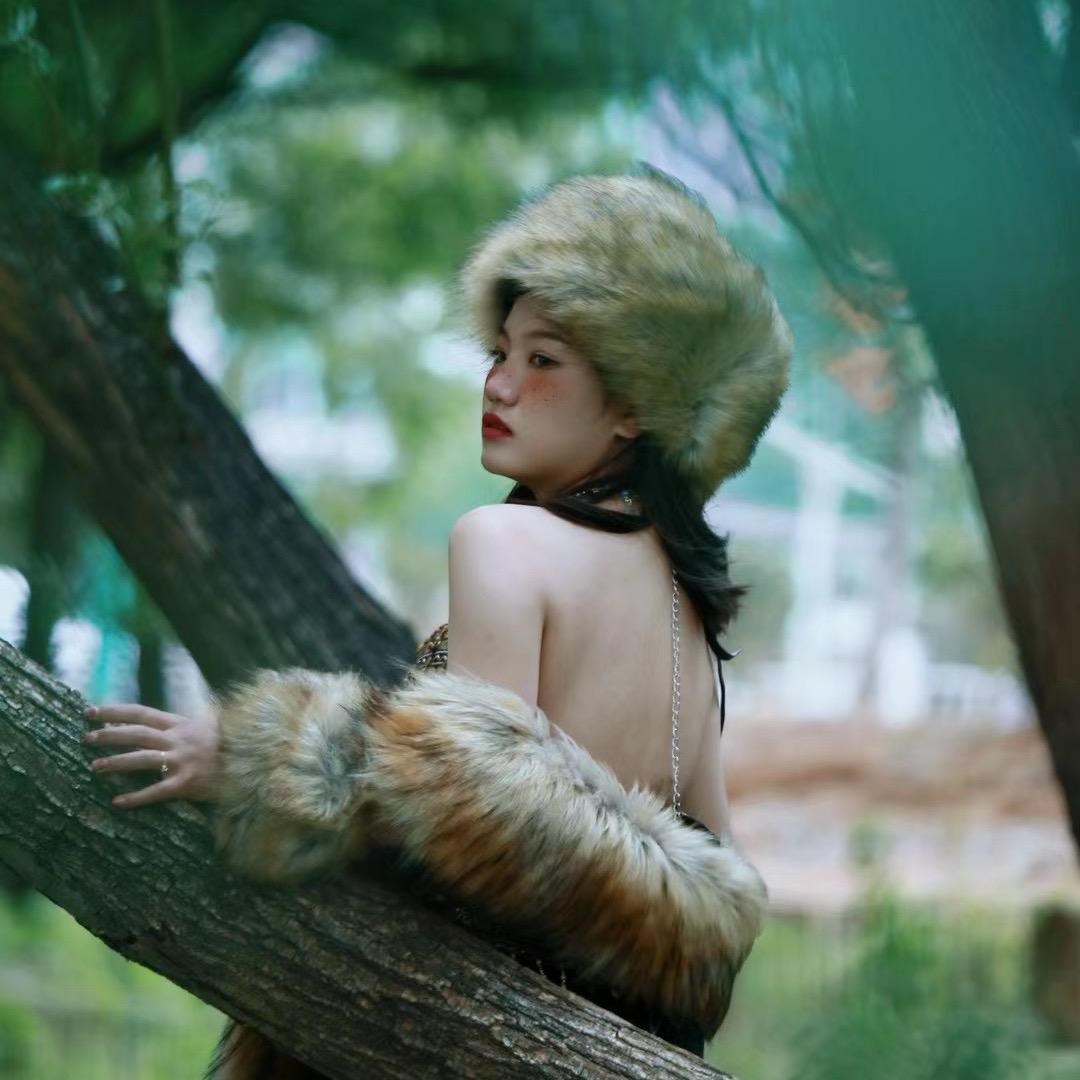 在勐库的化妆师 -俸维秋