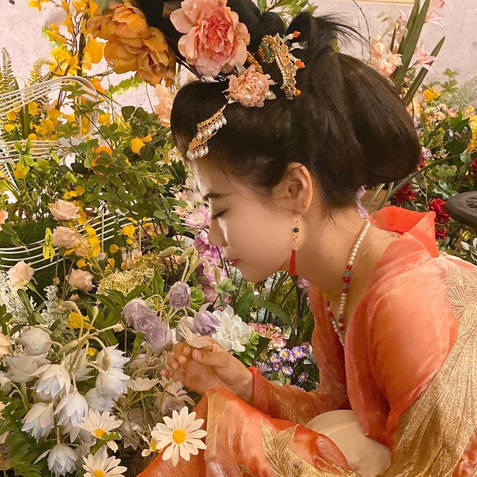 小杨爱唱歌💕