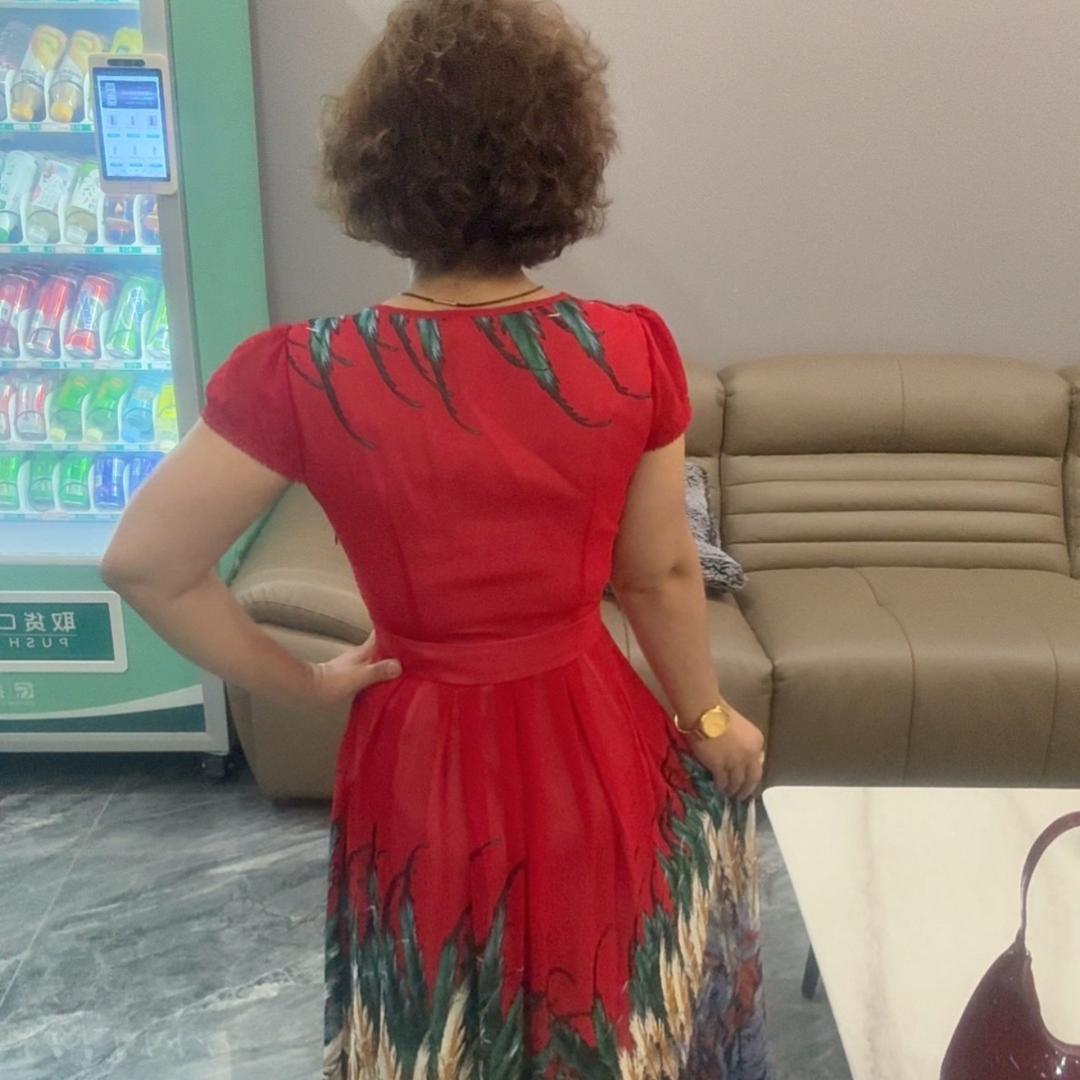 茹仙古丽服装小号