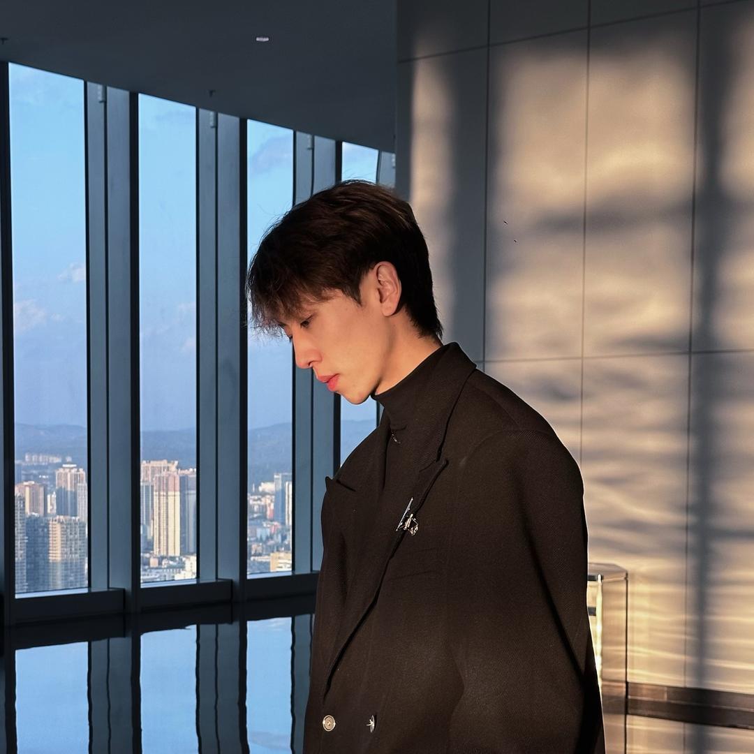 折耳根少爷
