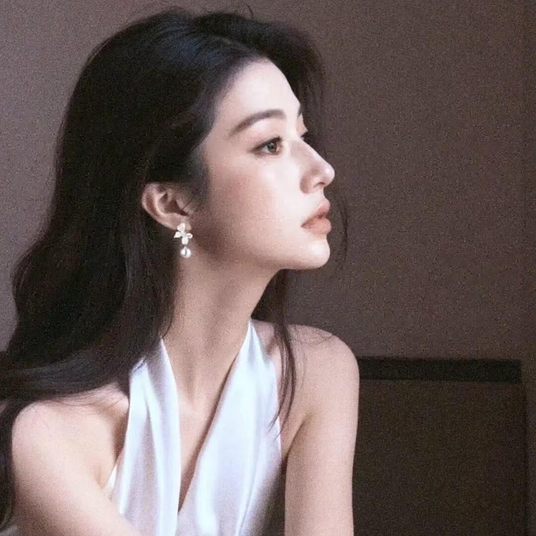 小y.
