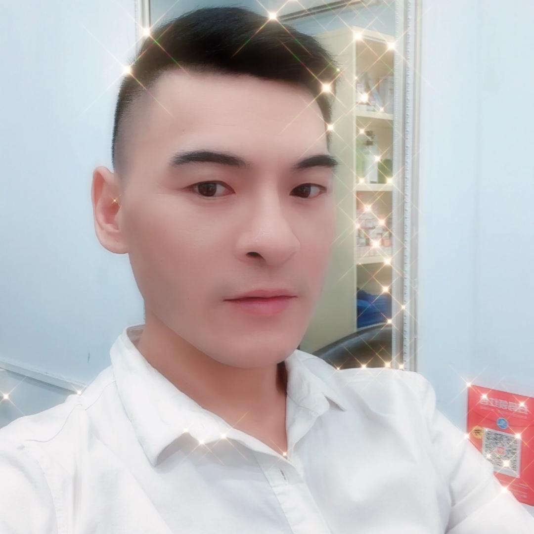 巧绣哥～弘简艺