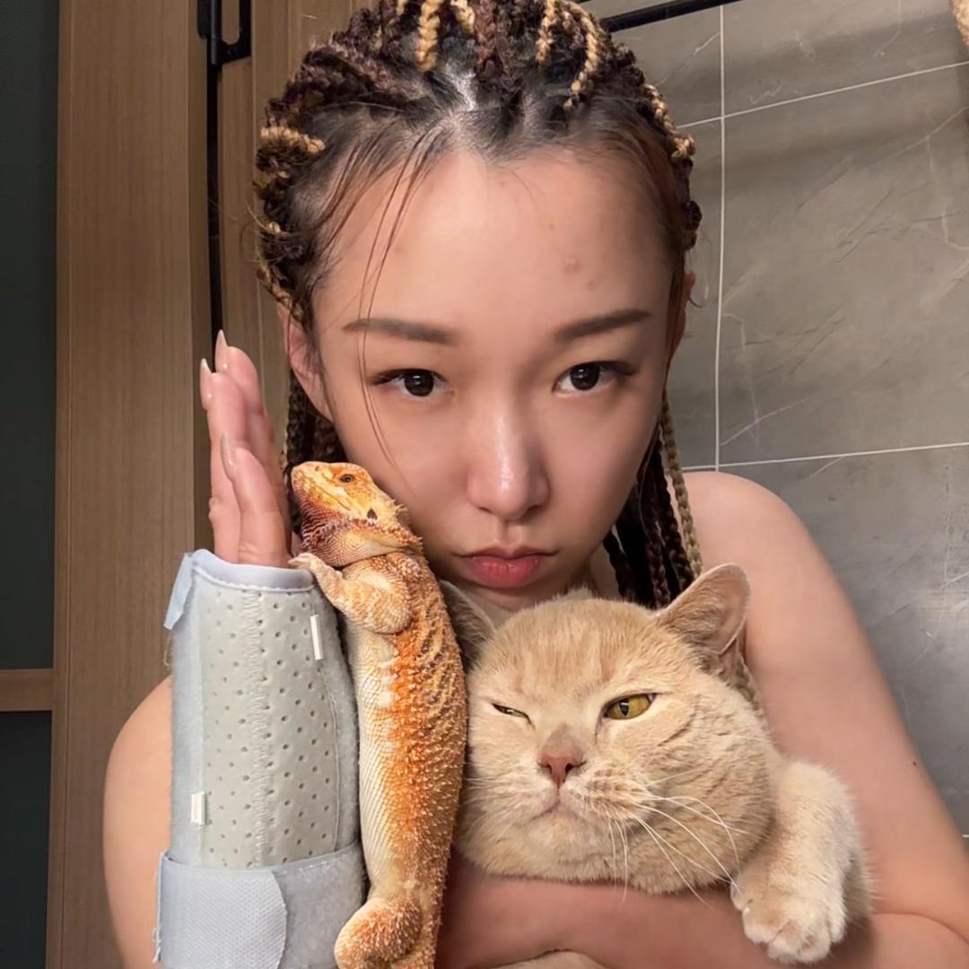 猫耳朵吗