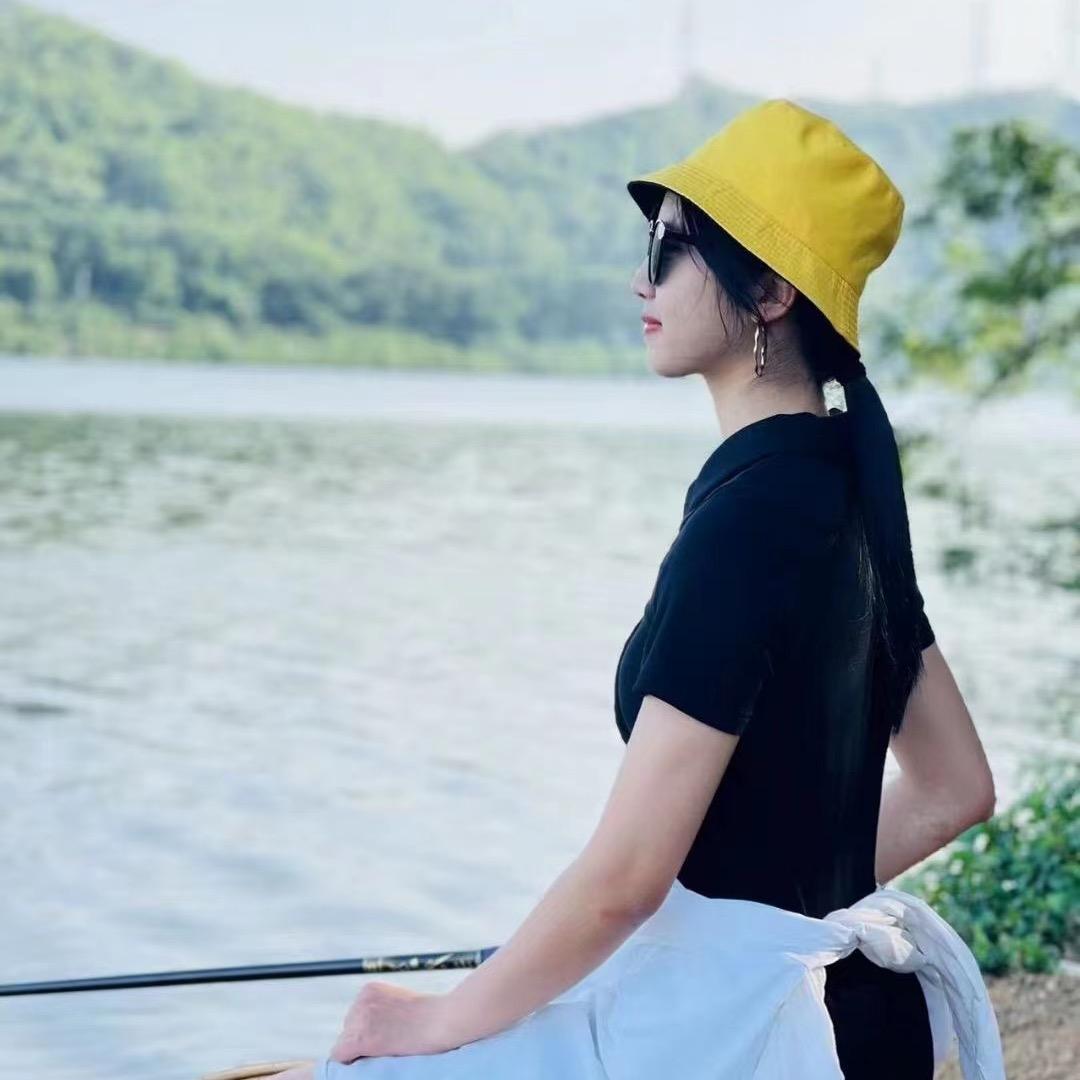 女钓友小宣宣《好物在橱窗》