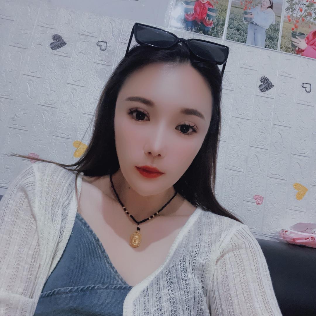 德月果树苗木专营店