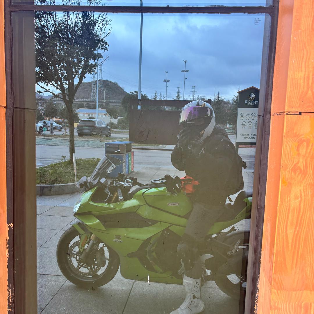 阿彪机车俱乐部（🈲口嗨）