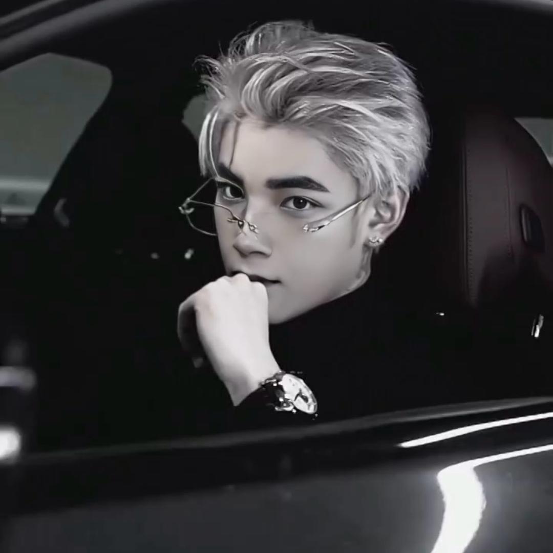 青森￴ ￴￴ ￴ ￴