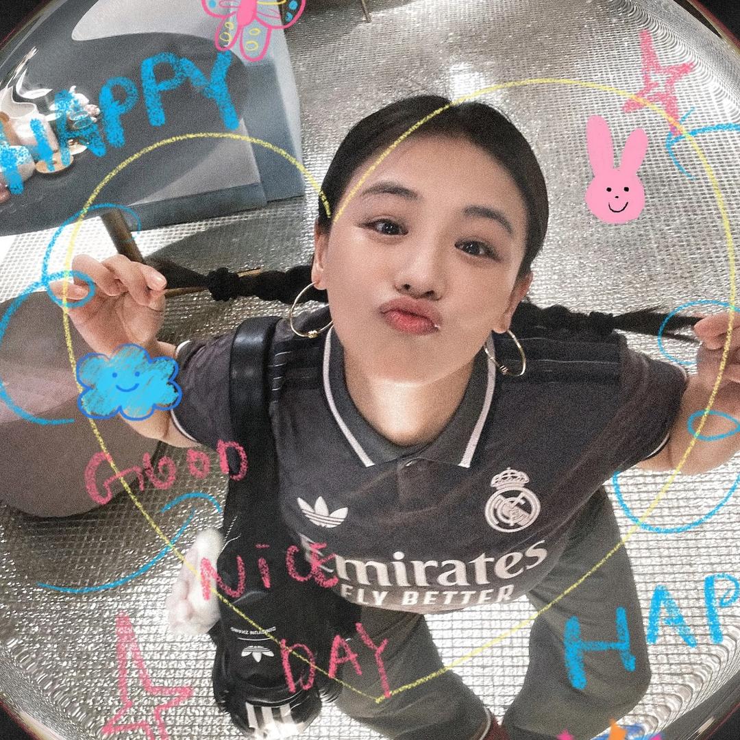 元气炸毛面包人