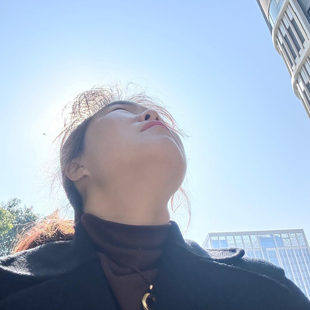 卖瓷砖的徐么么