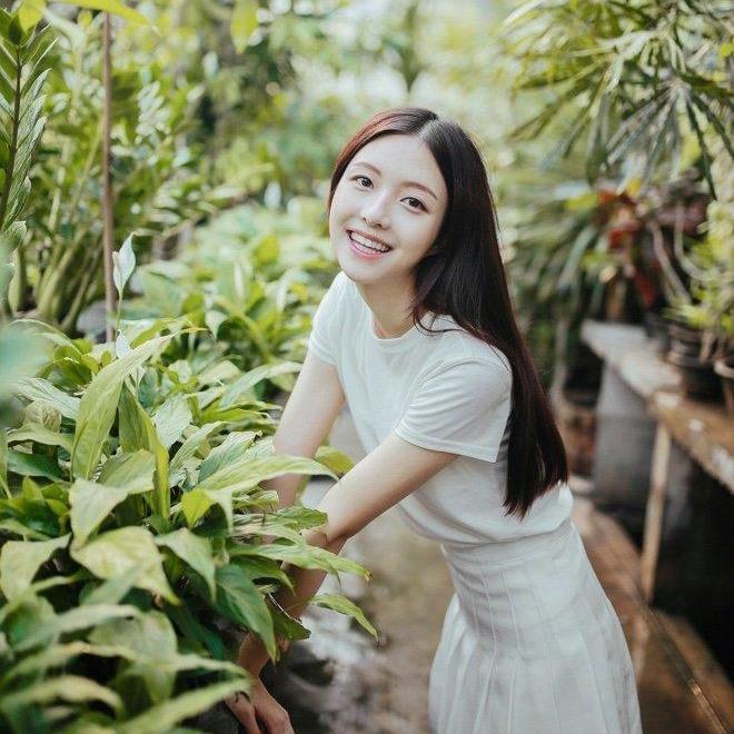 爱笑的张可可
