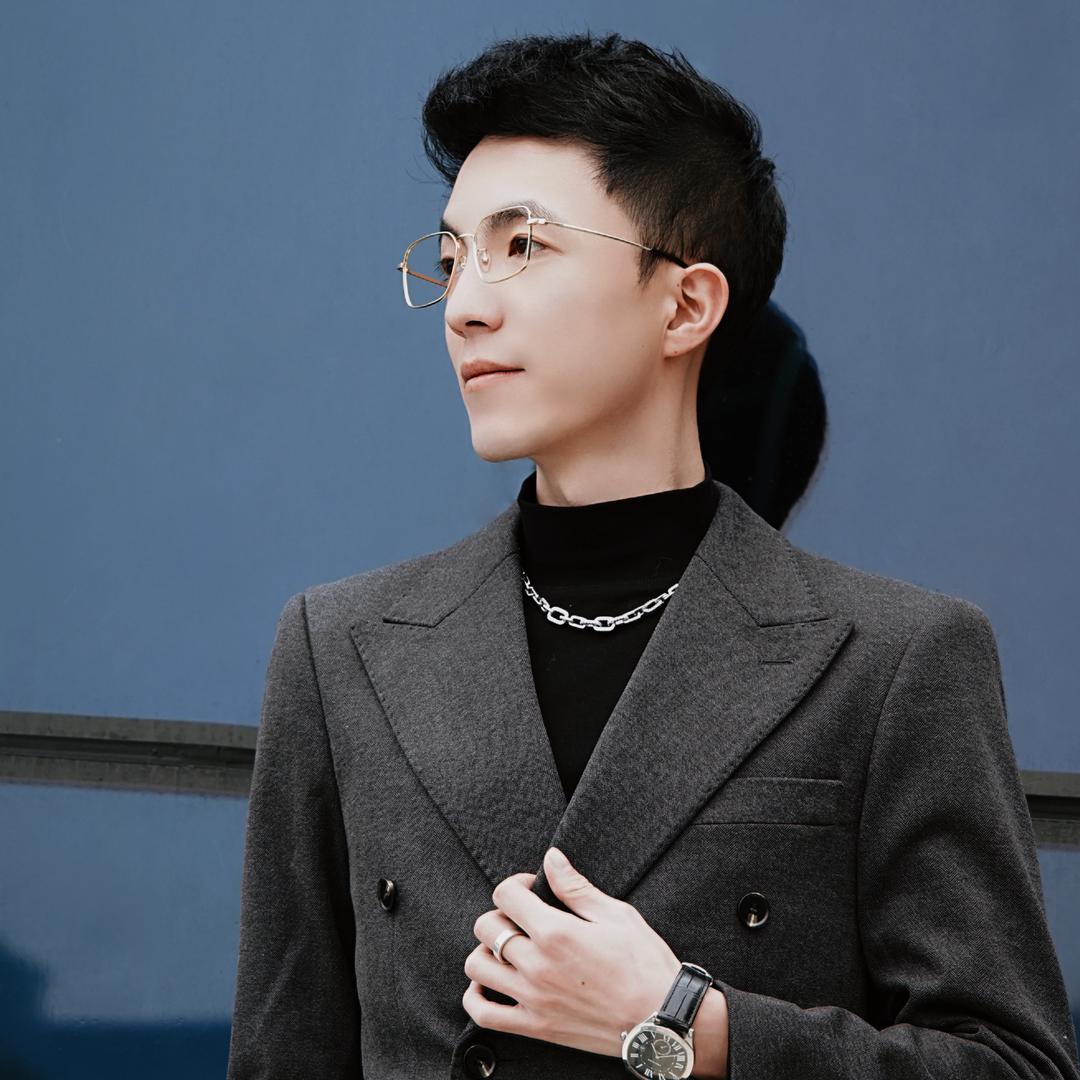 且听木语