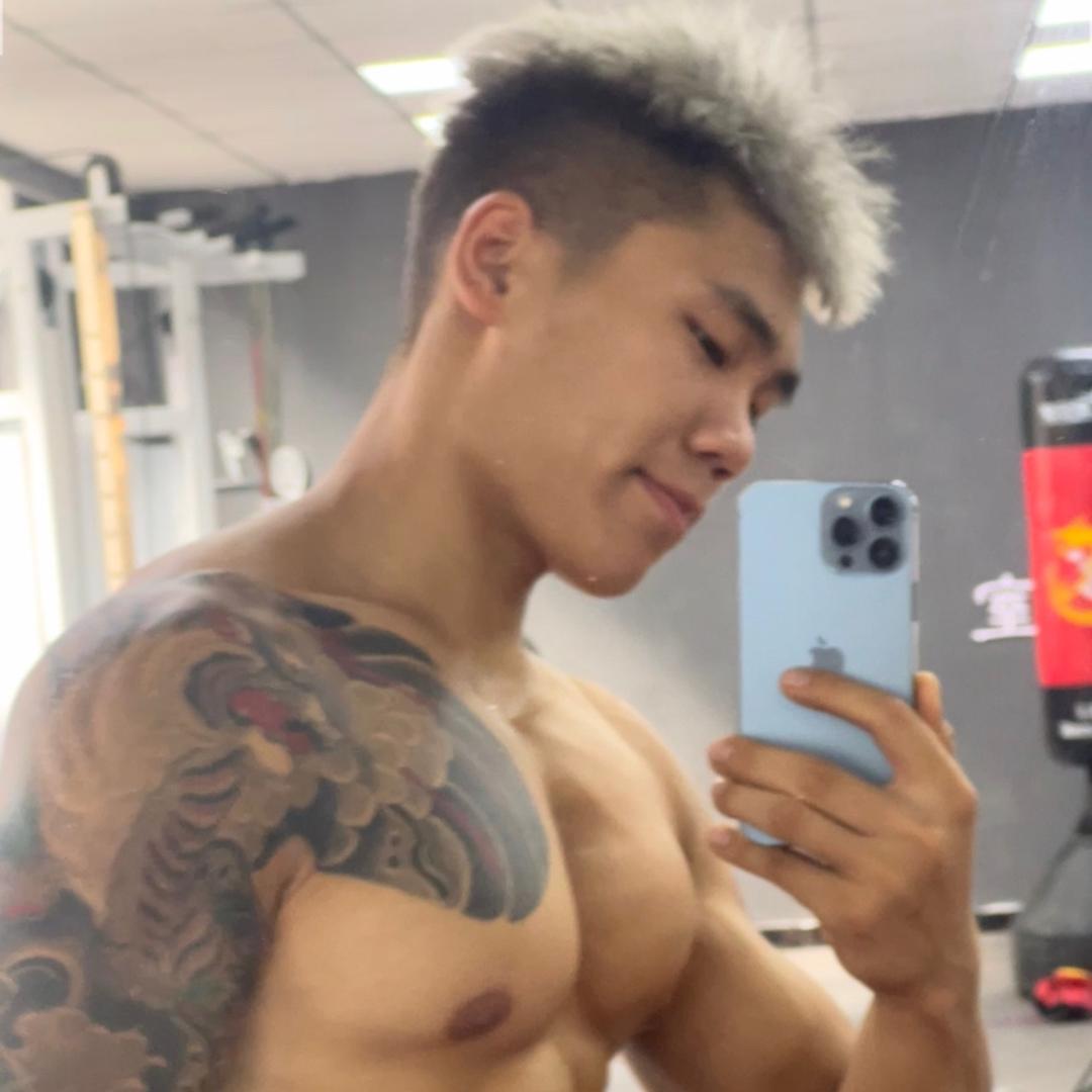 王昊 王昊