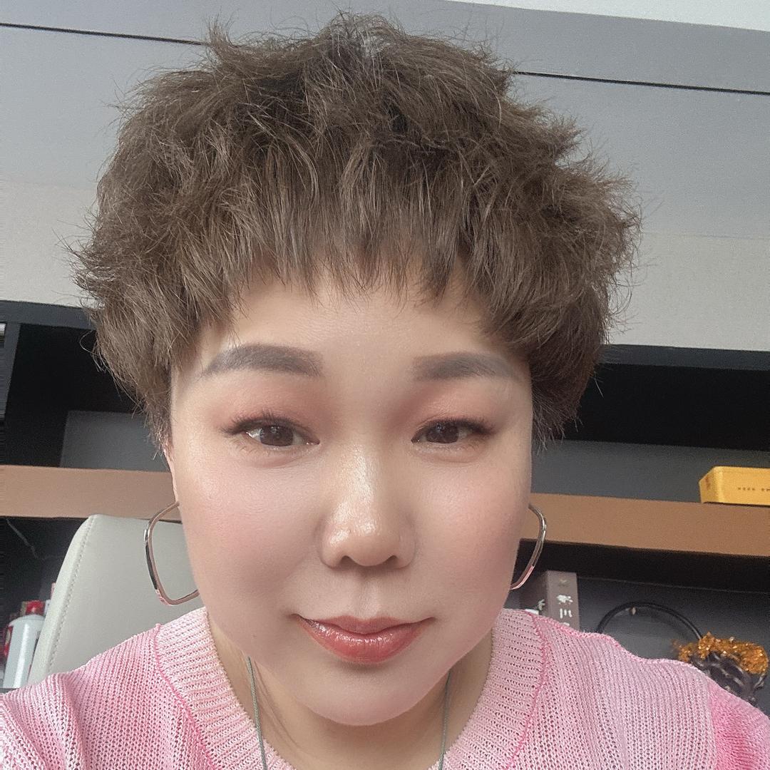 华英酒店陈丽华