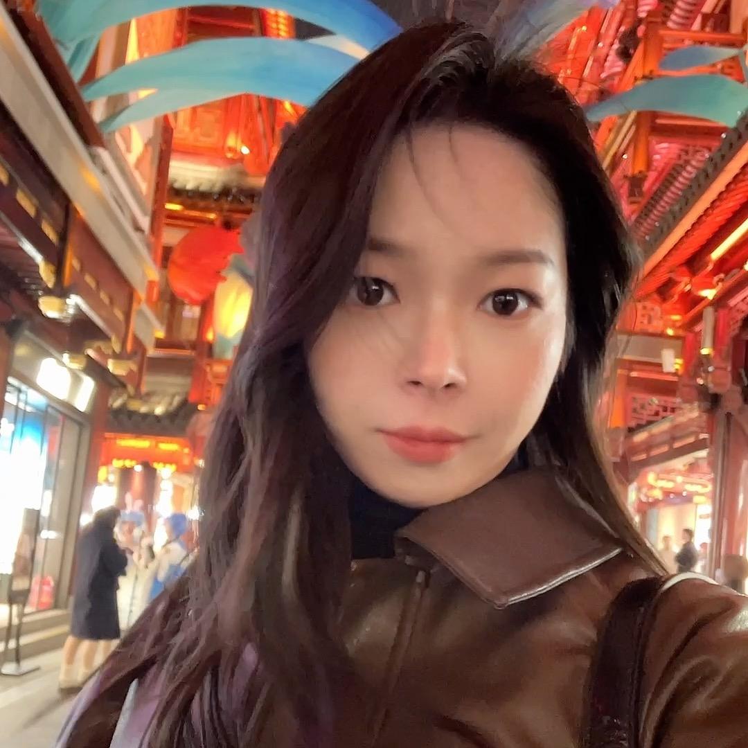 彩妆 造型 LIzi