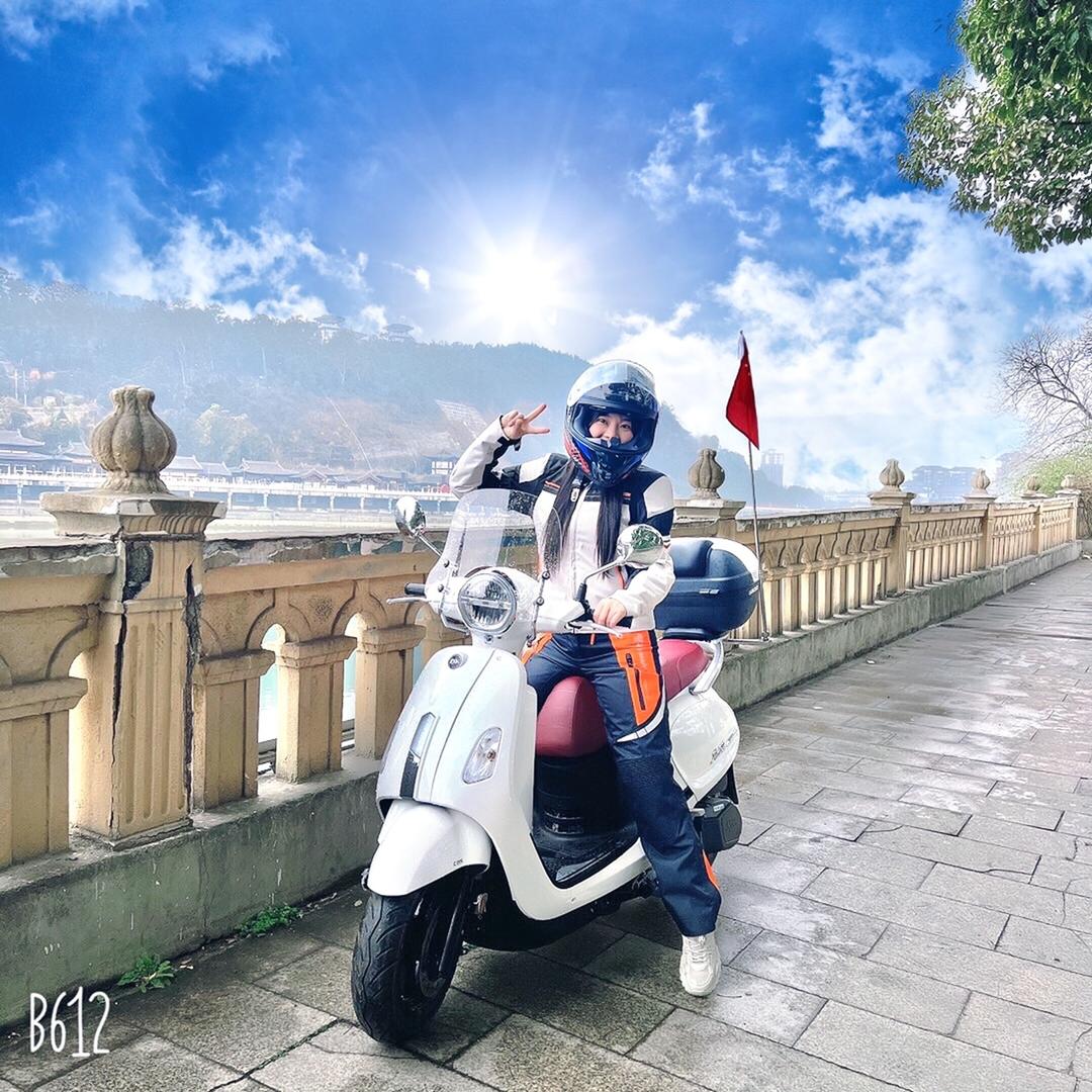 杨美丽流浪记