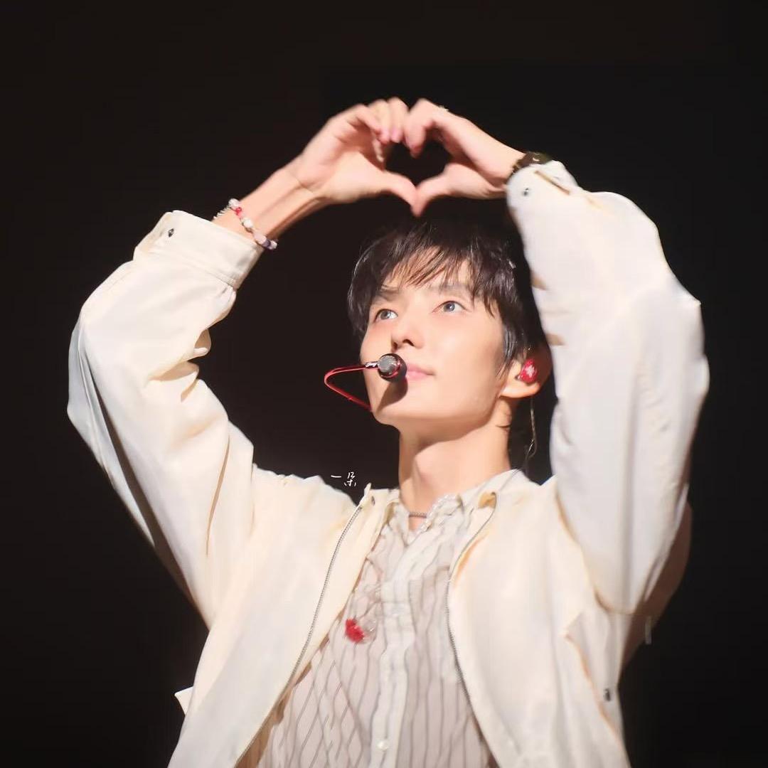 ❥.°♡Lᵒᵛᵉᵧₒᵤ♡ JG