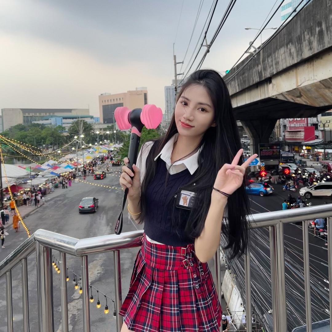 娜娜不是小娜