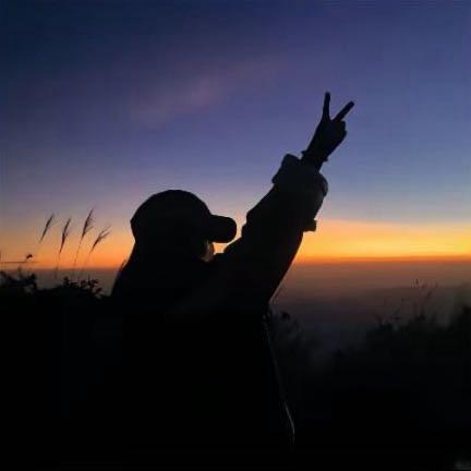 ❤︎ ྀ 邓姐姐🍀