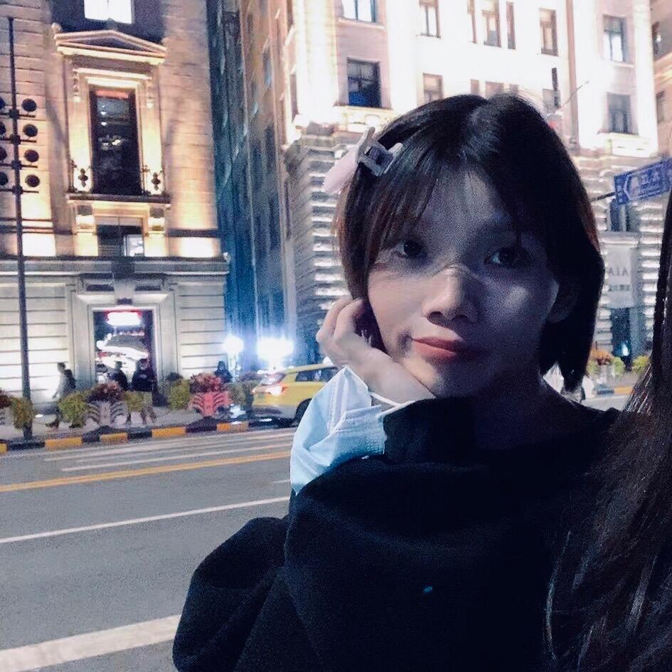 杨小姐🎀