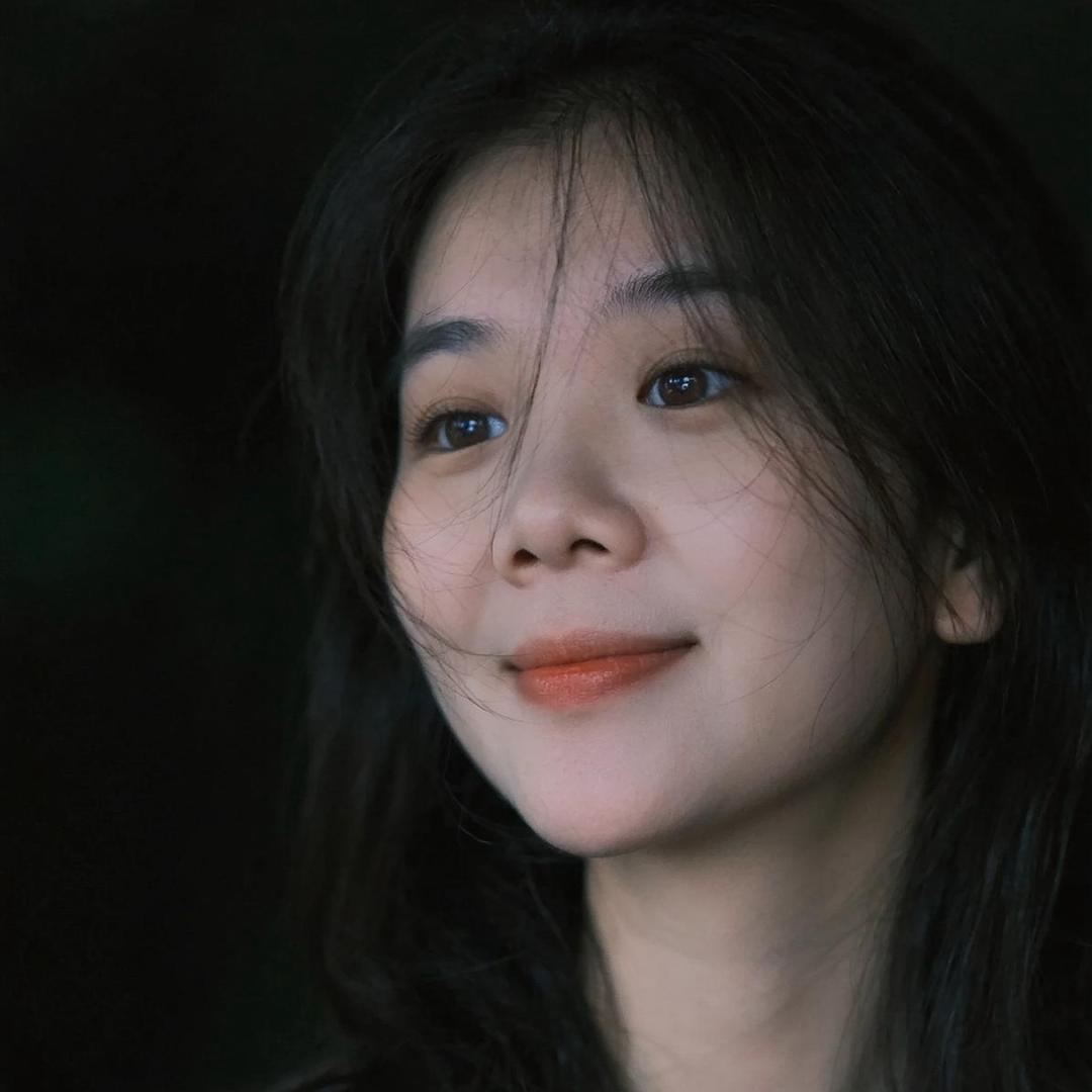 贾嘻嘻_🖤