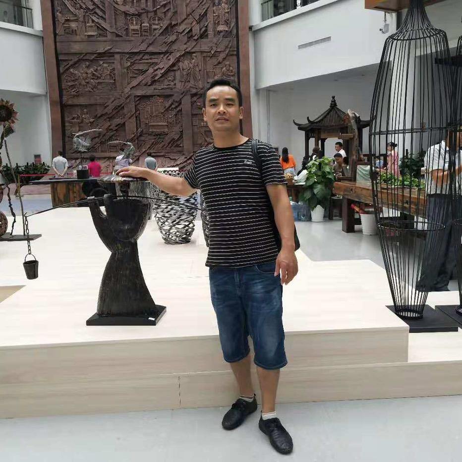 皇仕金苹果家具（花湖店）