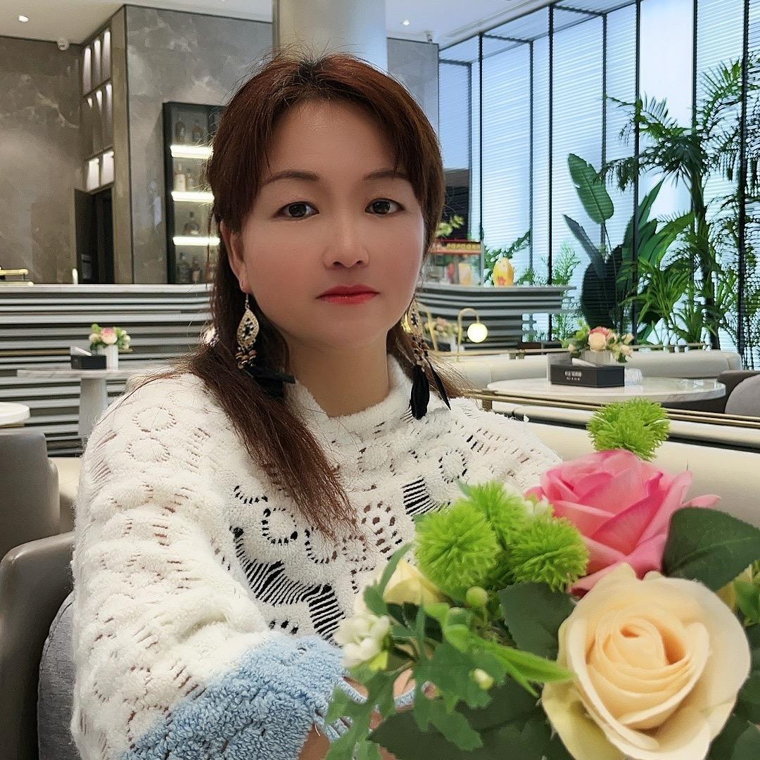 代驾小姐姐