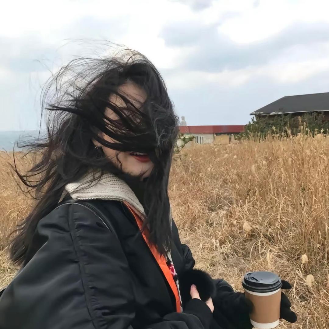 爱吃香菜🥯