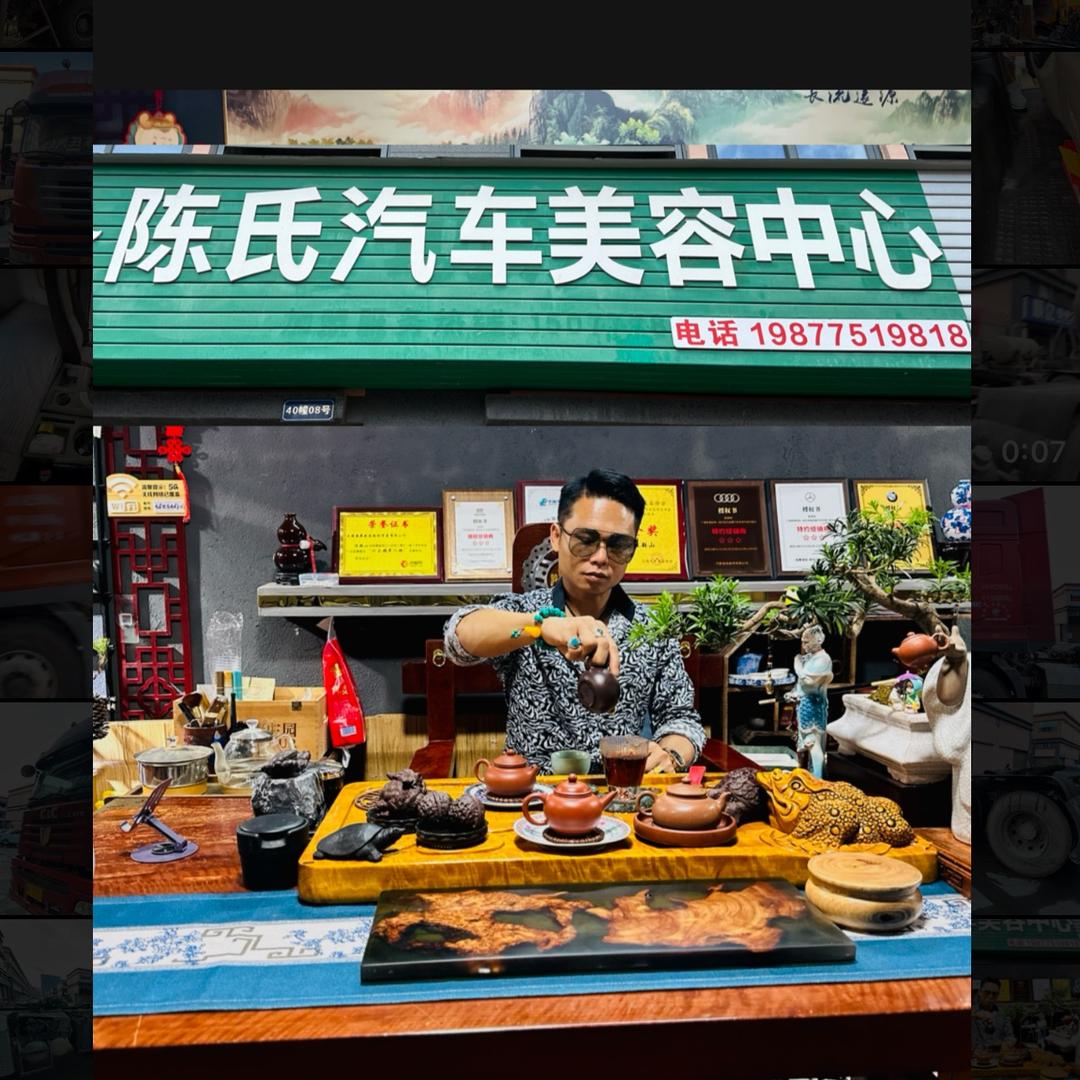 贵港陈氏大货车-拖头美容