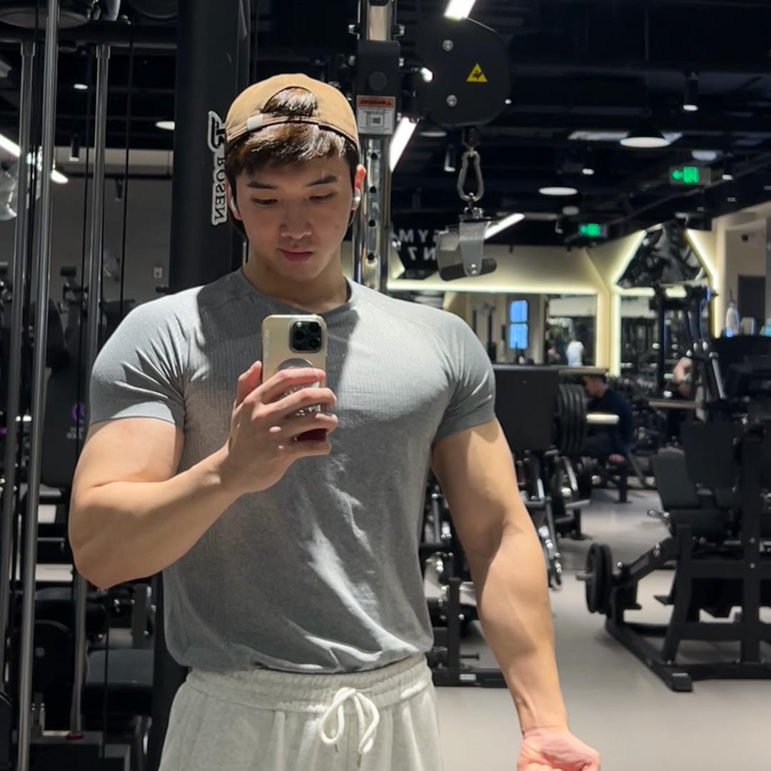 柒号铁馆 小王🎠