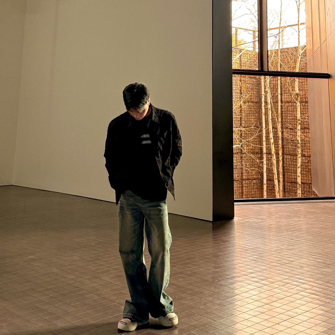 张洋减龄发型设计