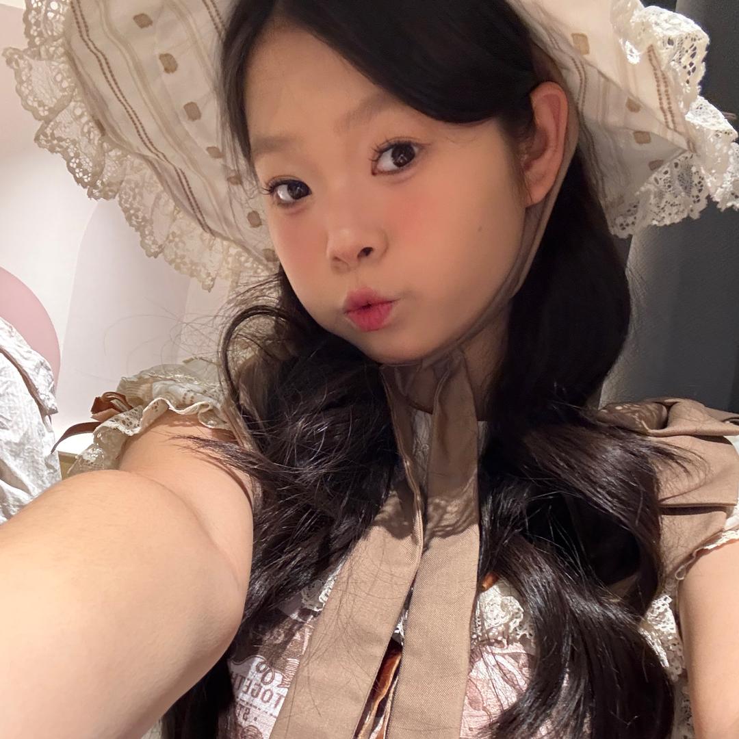 潞潞不是核桃露（日常直播号）