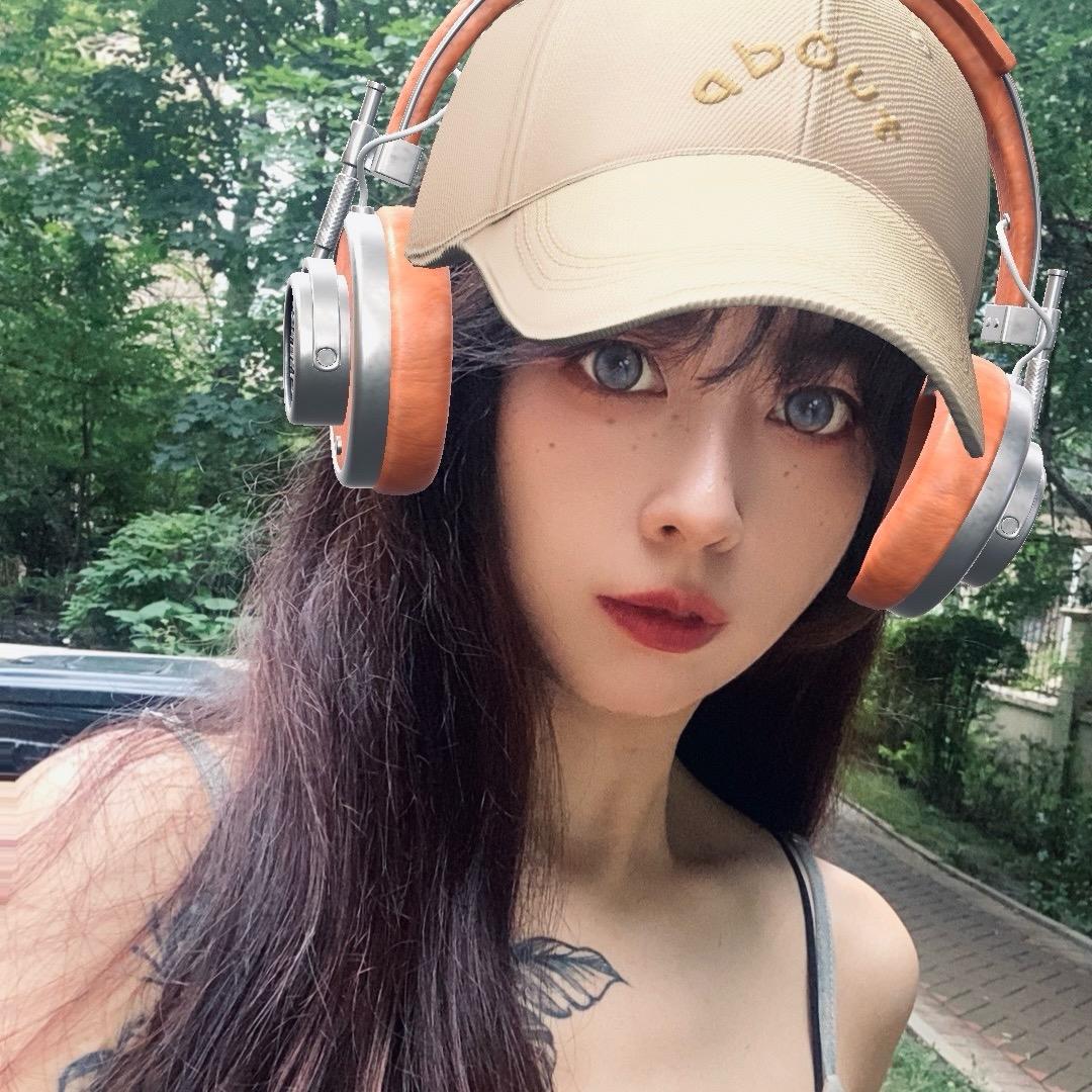 屈林婉（爱跳舞版）