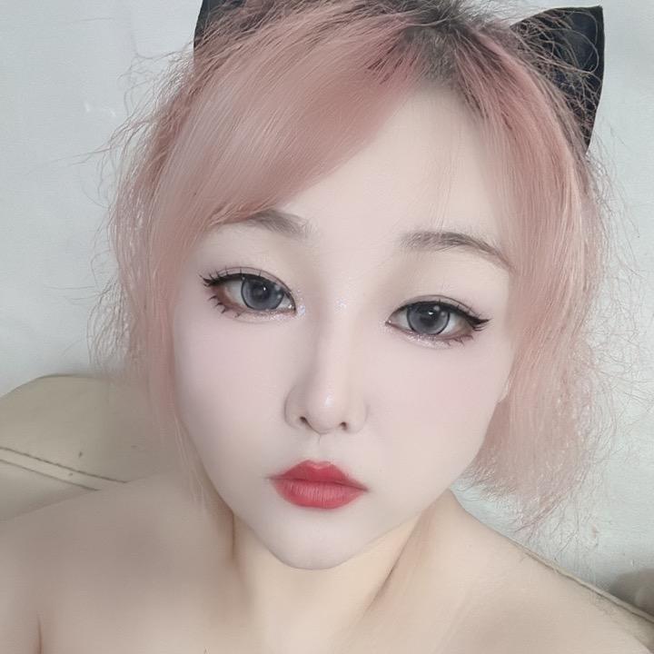 玥儿很甜儿🍒