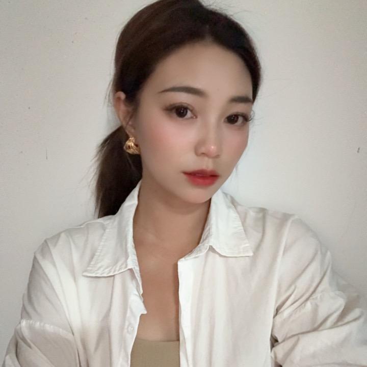 秦帆龙.山卖房