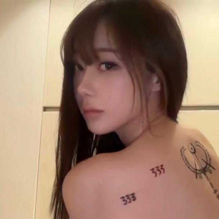 蓝莓椰不椰