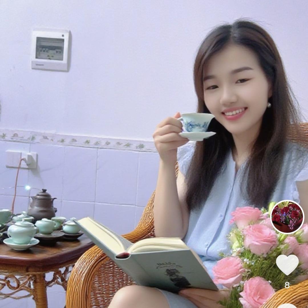何家小姐姐