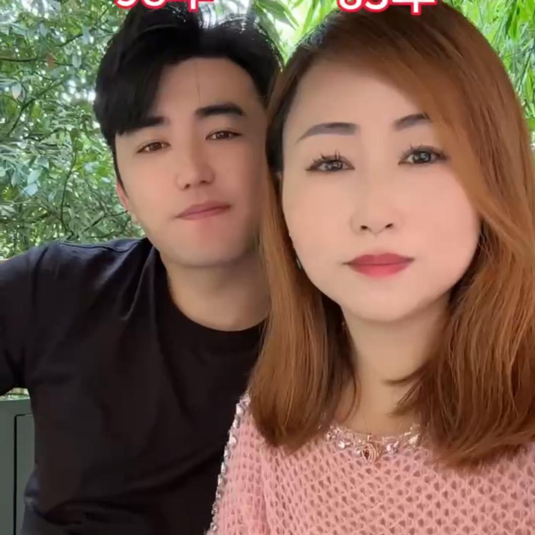 宣姐与小虎牙