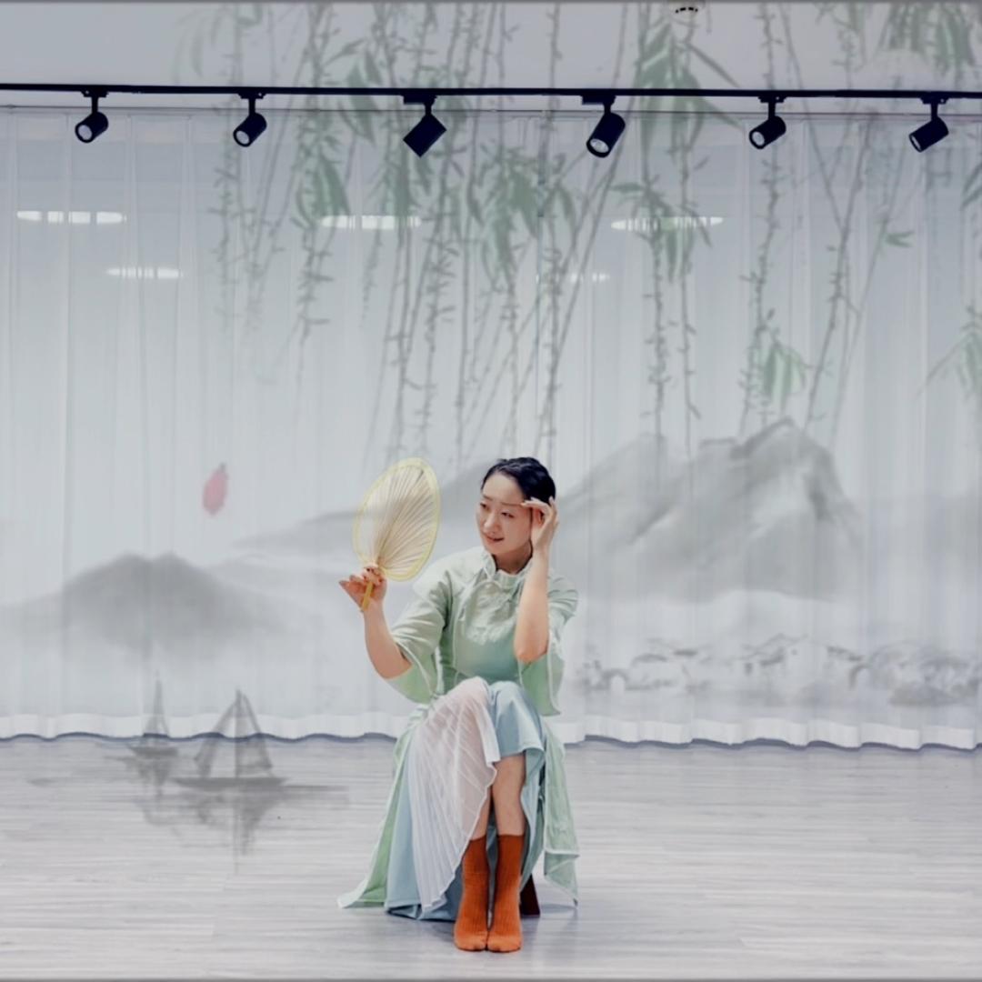 💃灬婷婷彡🎀