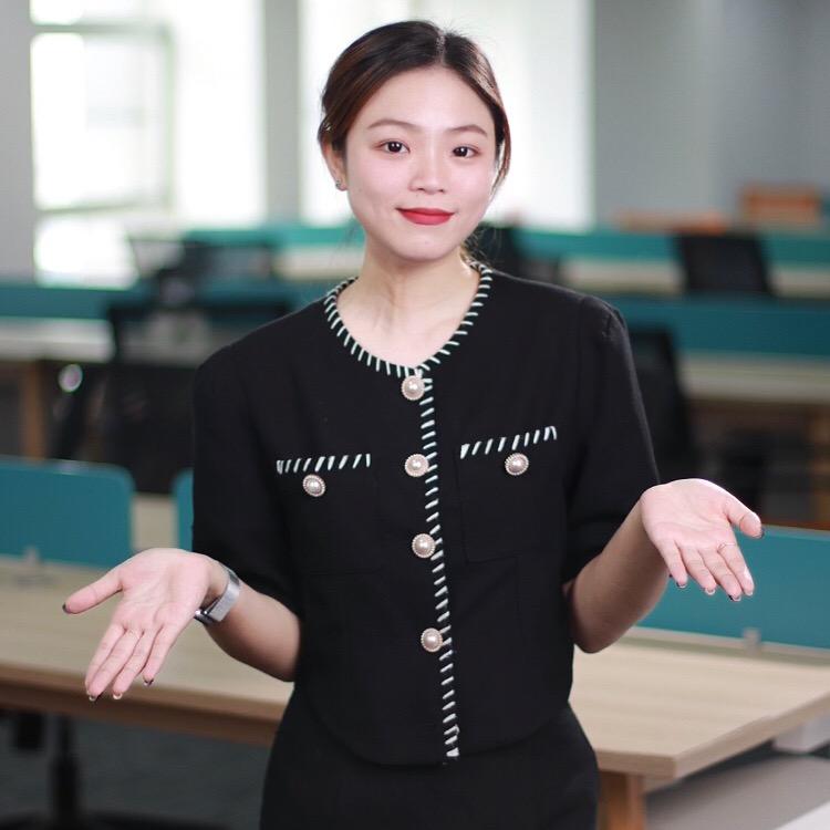塔塔超爱说