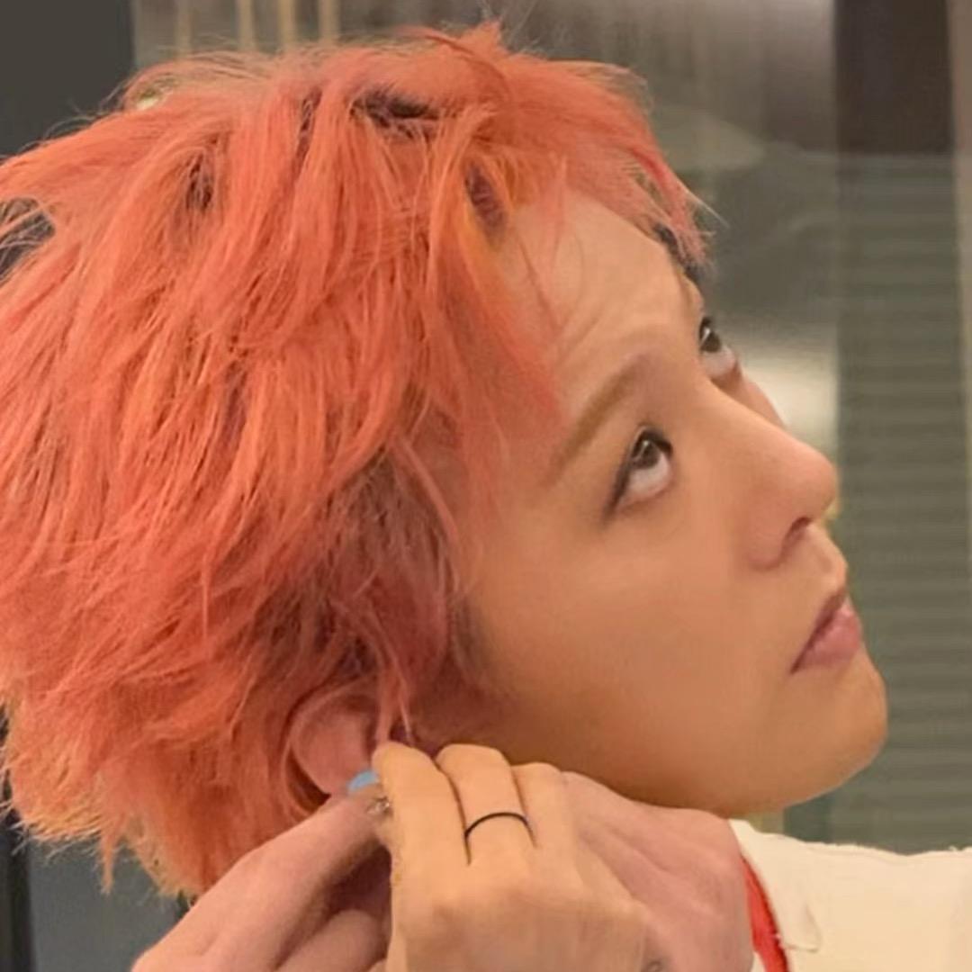 @小妖👑🧚‍♀️（权志龙的兵😘）