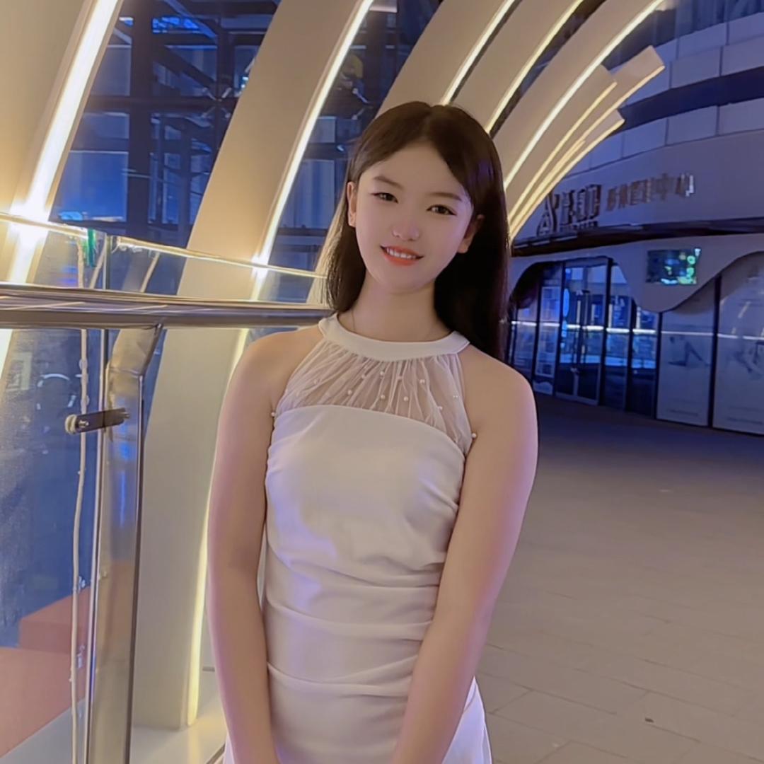 莹莹吖～💕（愿得一人心）